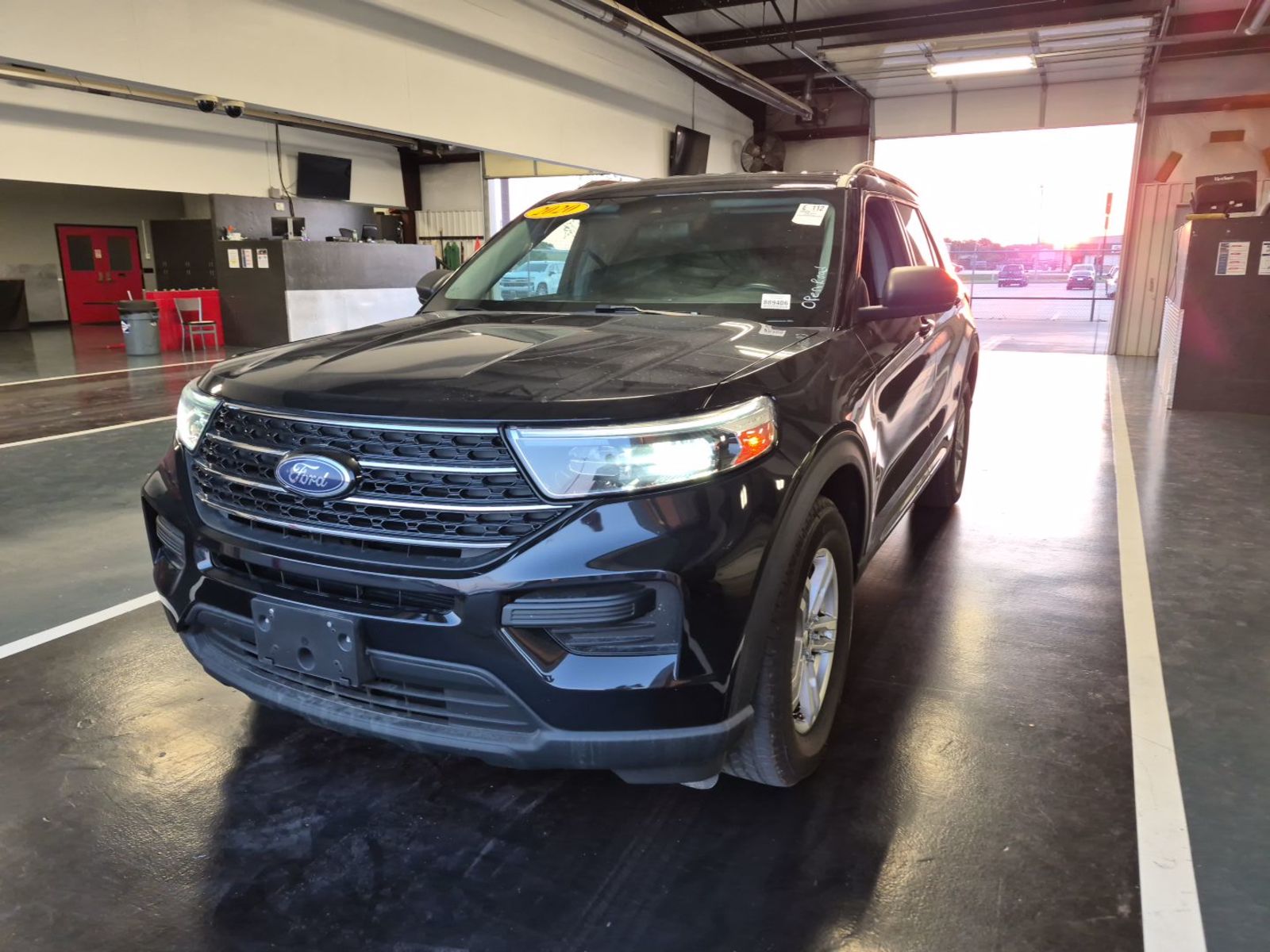 2020 Ford Explorer  XLT AWD