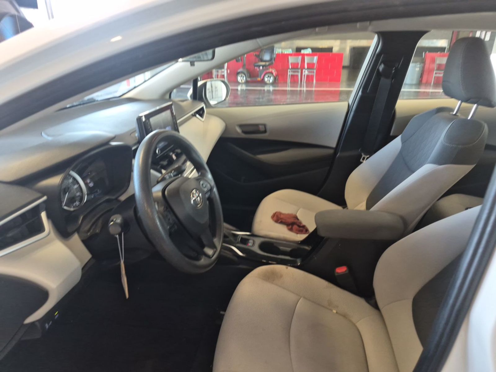 2022 Toyota Corolla  LE FWD