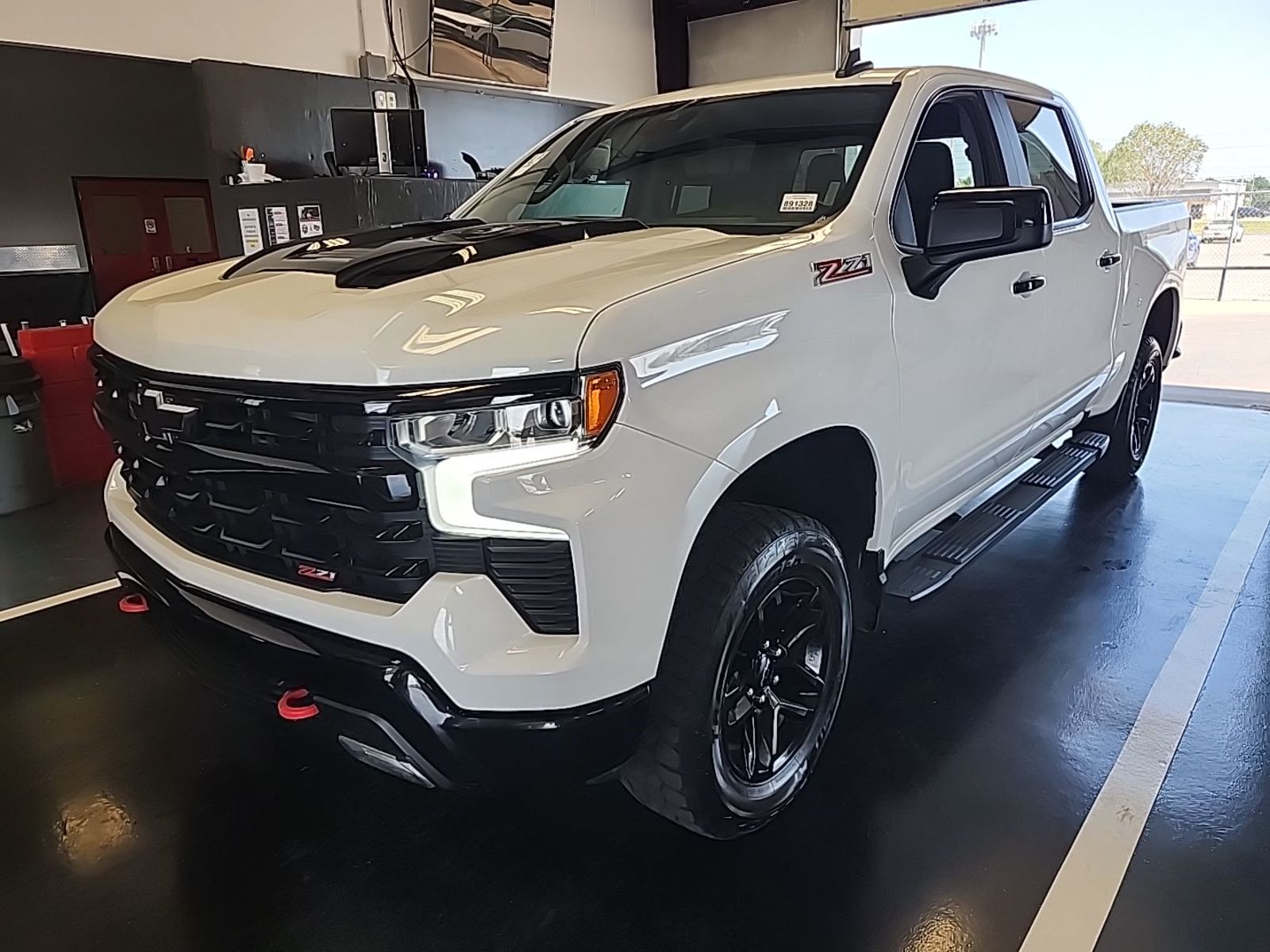 2023 Chevrolet Silverado 1500   AWD
