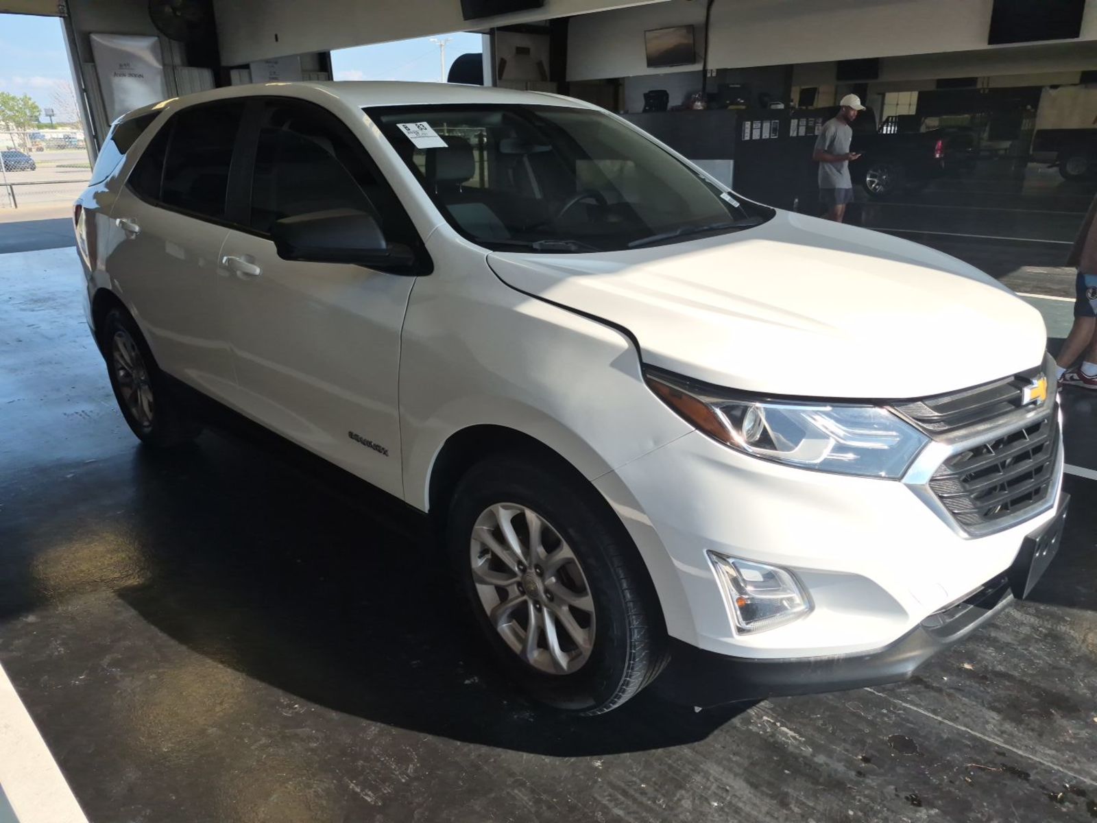 2020 Chevrolet Equinox  LS AWD