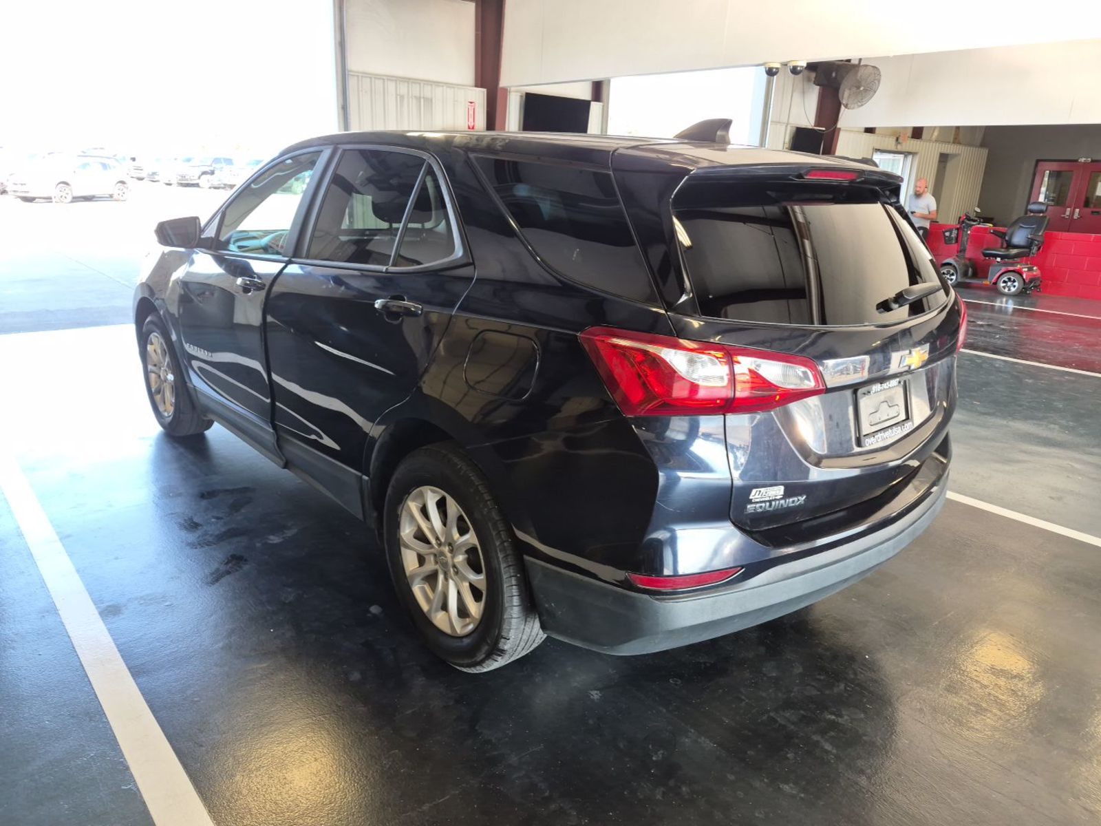 2020 Chevrolet Equinox  LS FWD