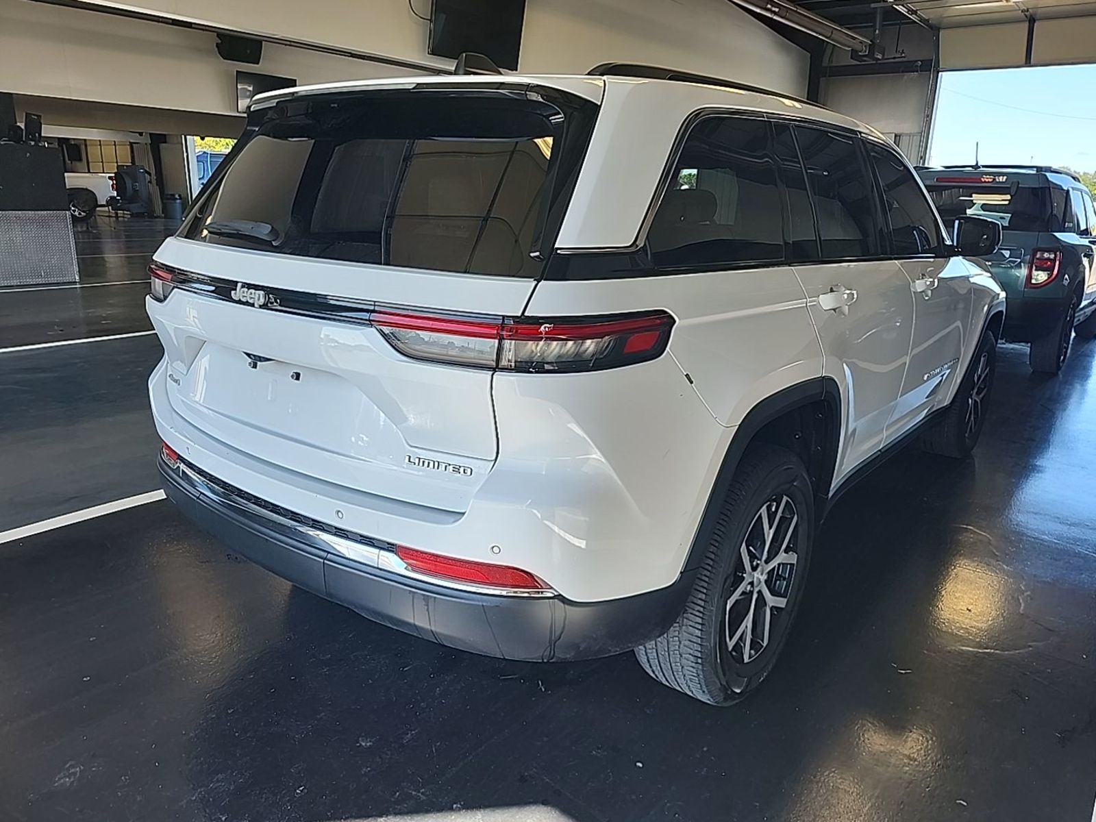 2024 Jeep Grand Cherokee  Limited AWD