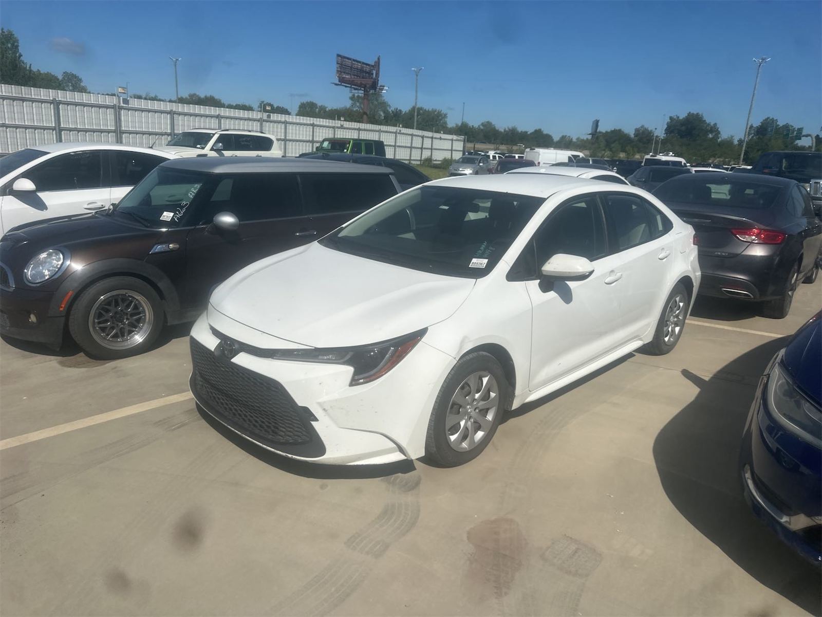 2022 Toyota Corolla  LE FWD