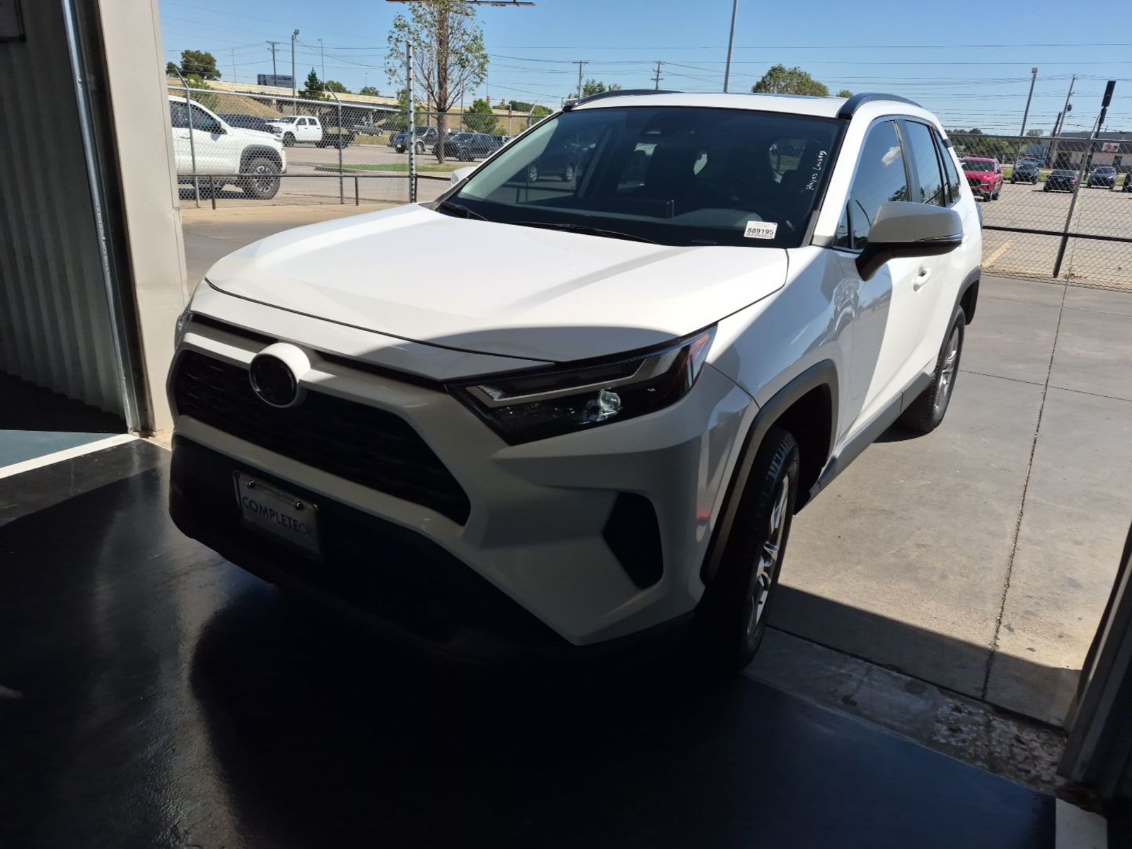 2023 Toyota RAV4  XLE FWD