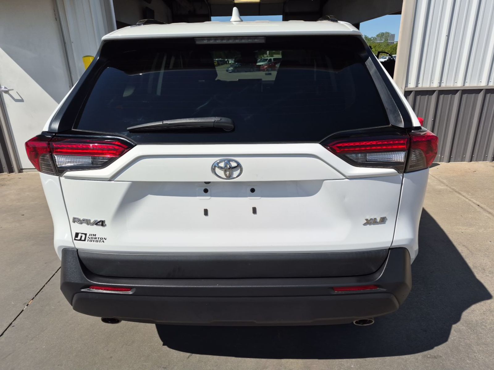 2023 Toyota RAV4  XLE FWD
