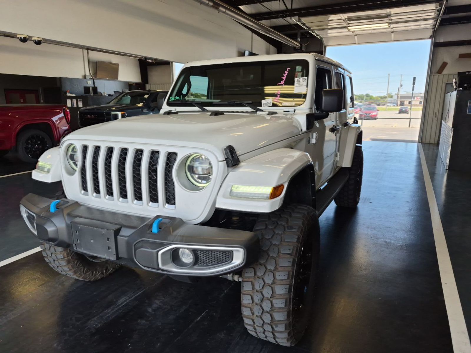 2022 Jeep Wrangler   AWD