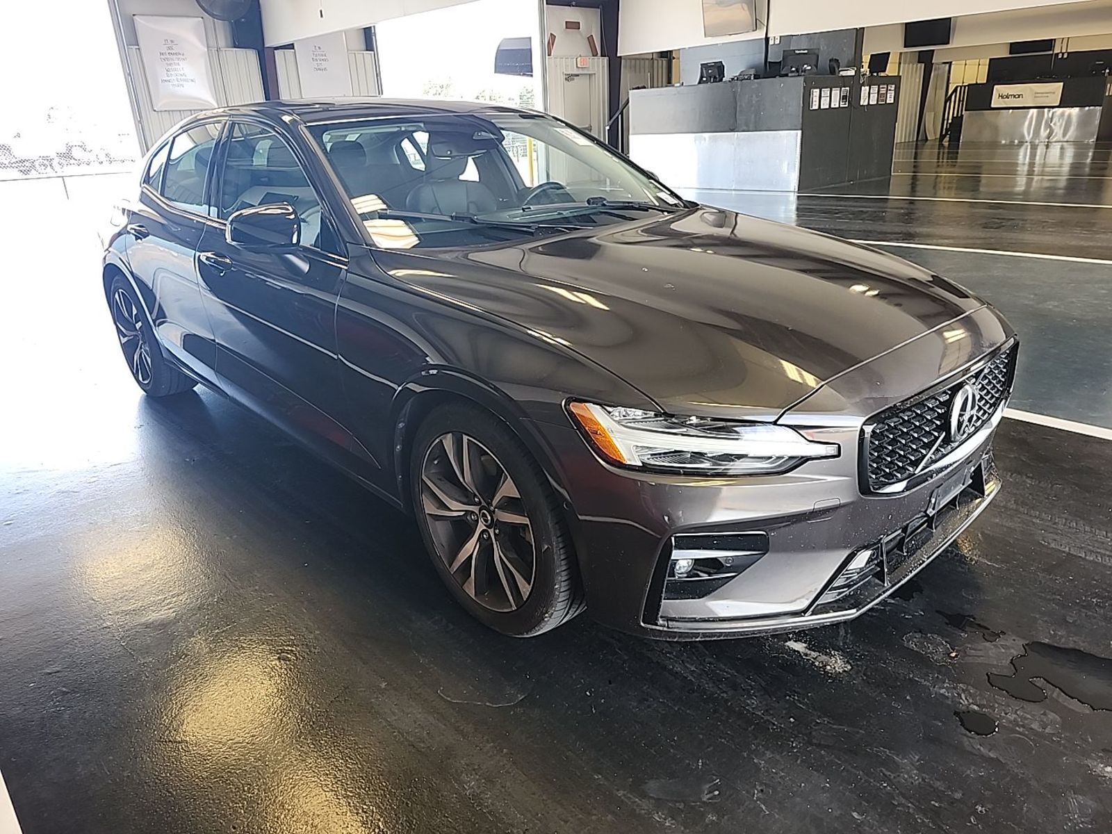 2024 Volvo S60   AWD
