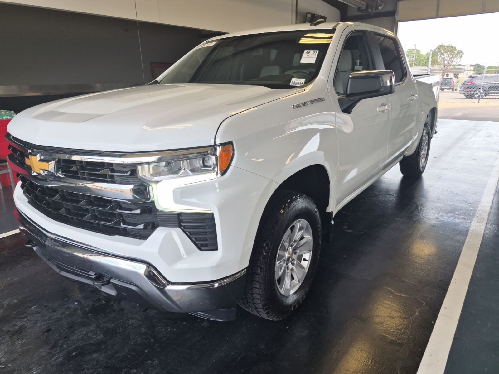2025 Chevrolet Silverado 1500  LT AWD
