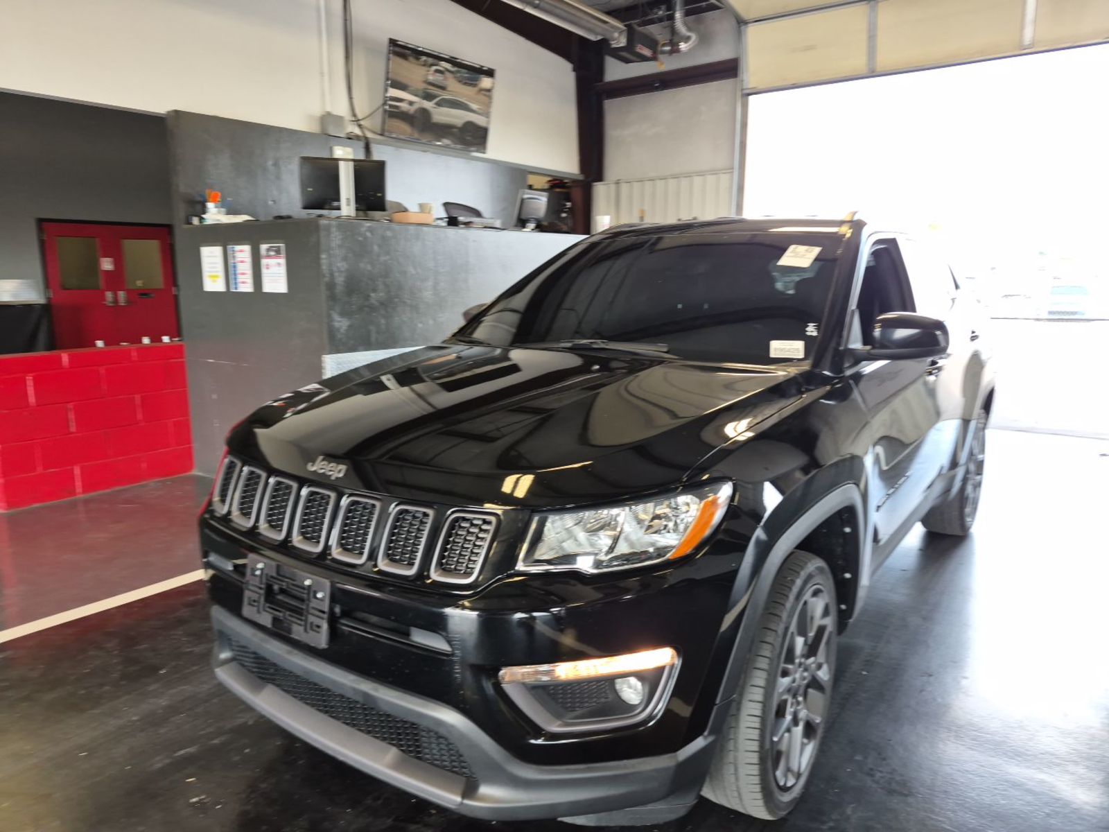 2021 Jeep Compass   AWD