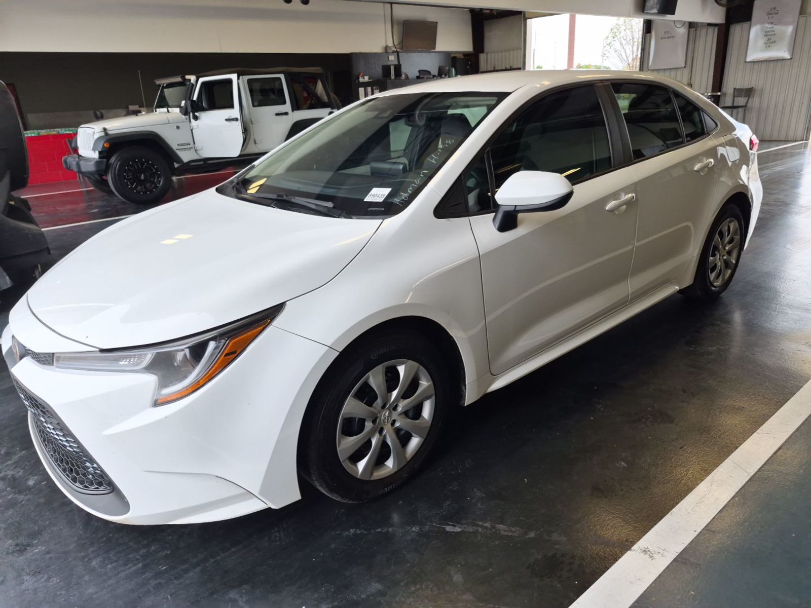 2022 Toyota Corolla  LE FWD