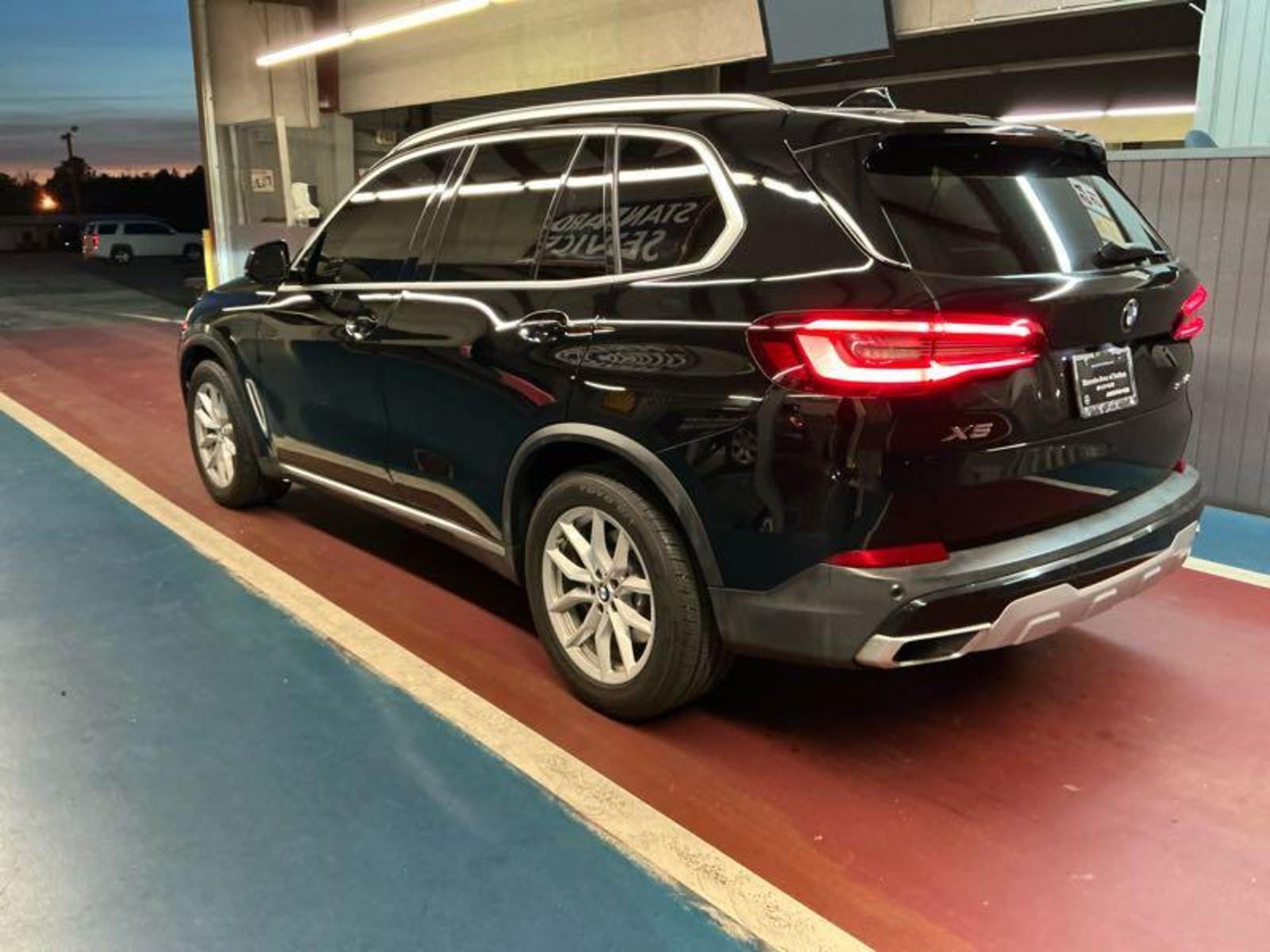 2021 BMW X5   RWD