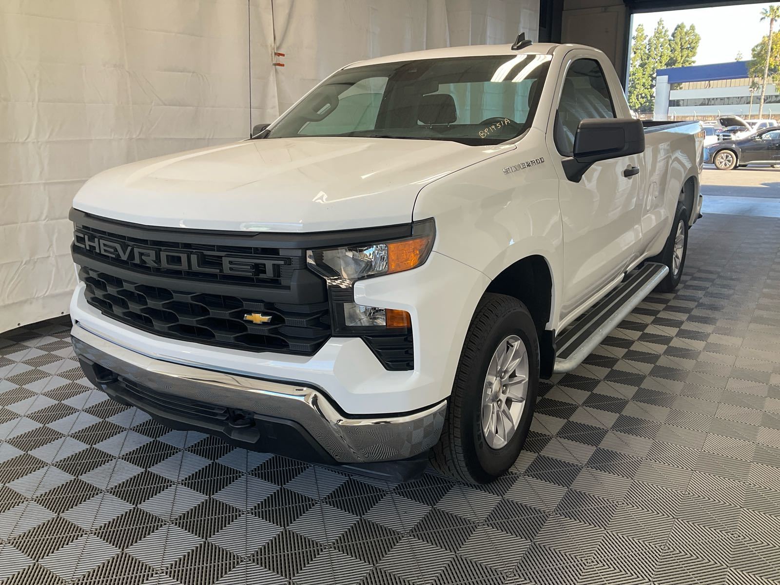 2025 Chevrolet Silverado 1500   RWD