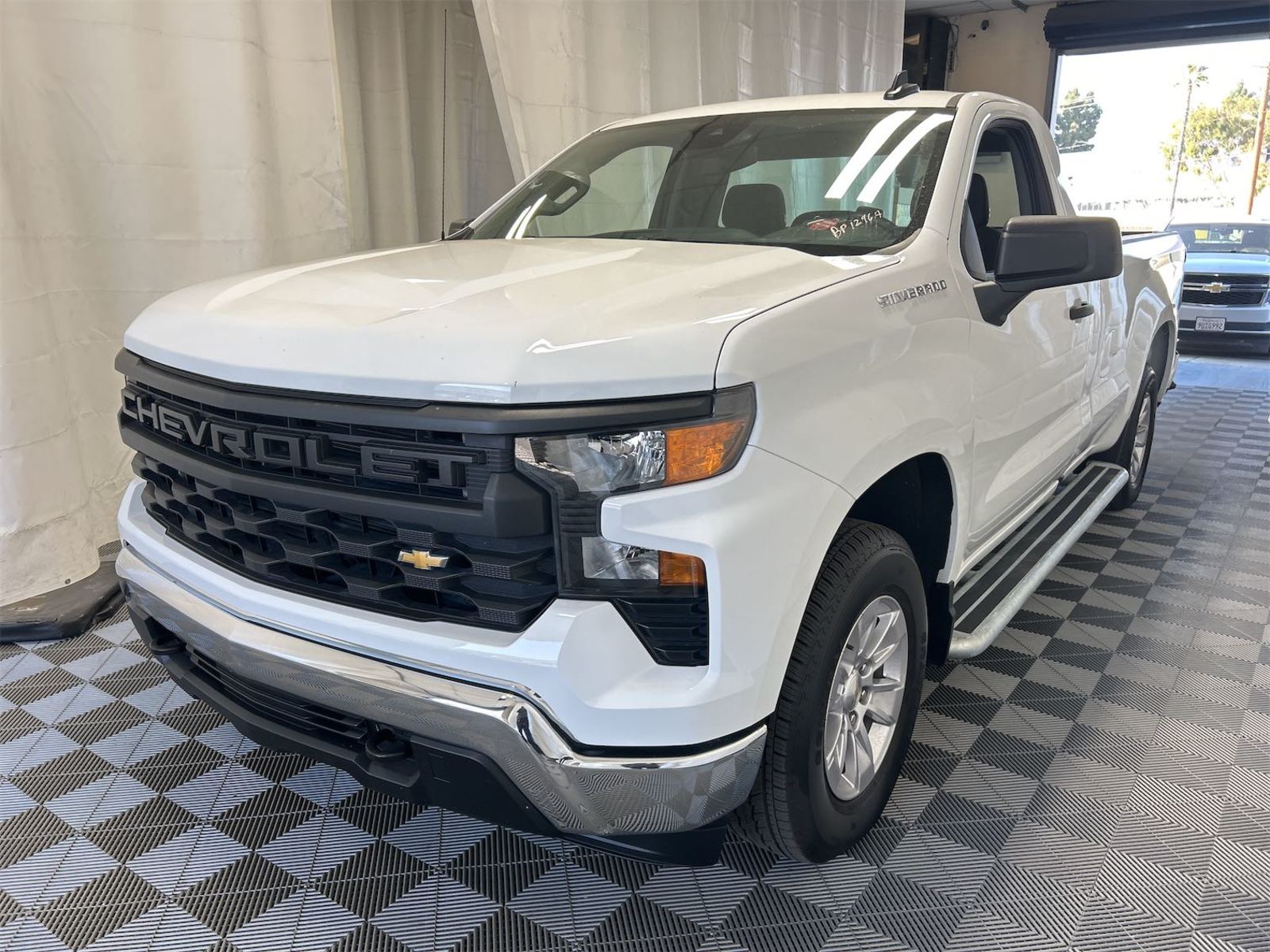 2025 Chevrolet Silverado 1500   RWD