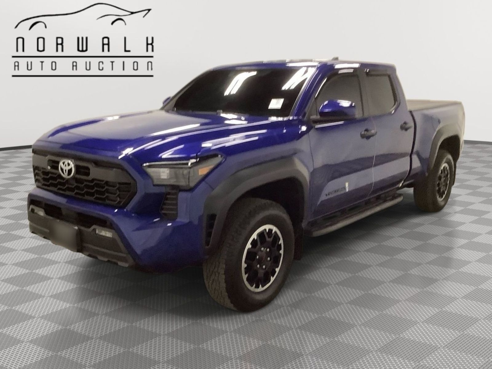 2025 Toyota Tacoma   AWD