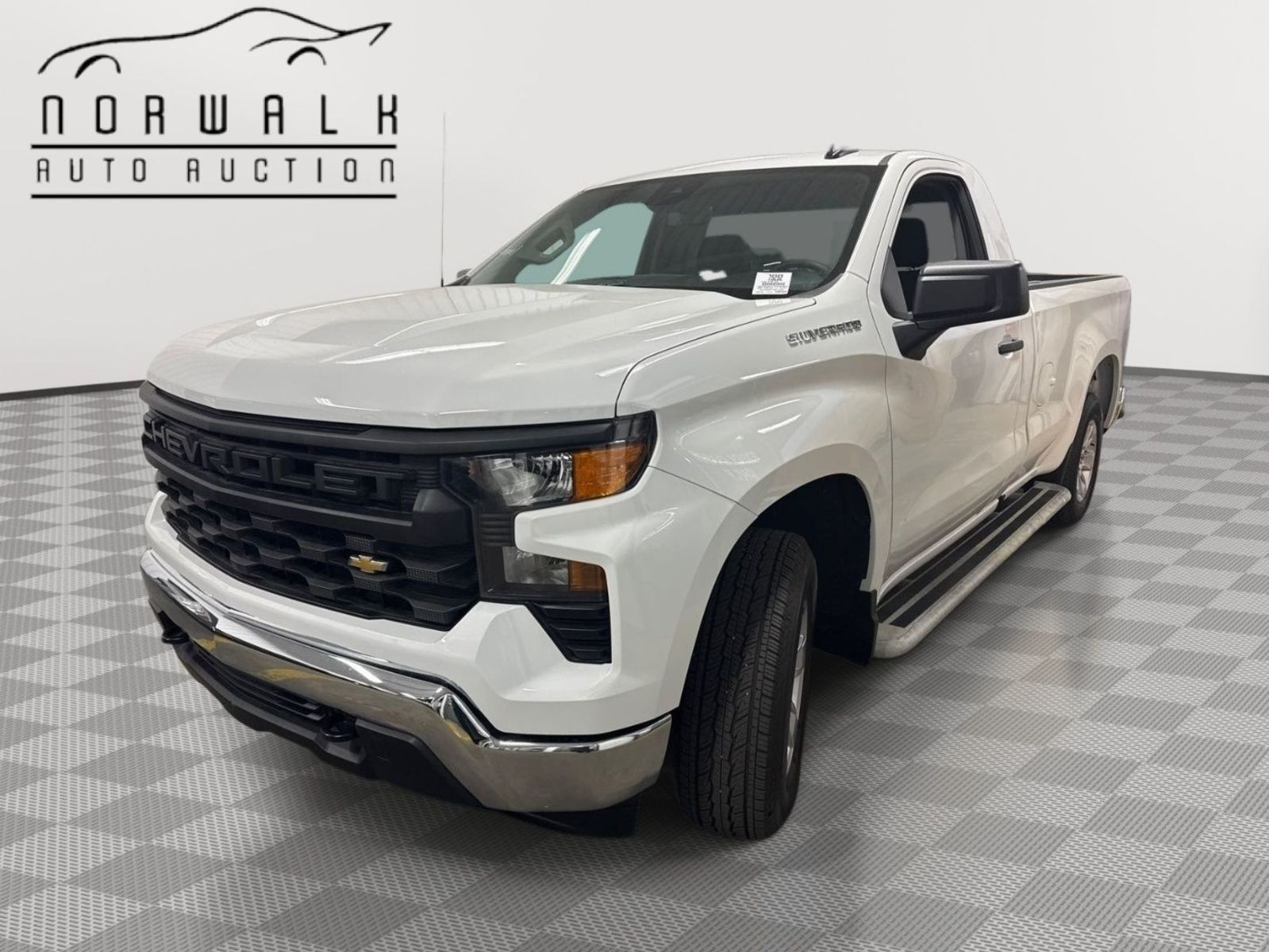 2025 Chevrolet Silverado 1500   RWD