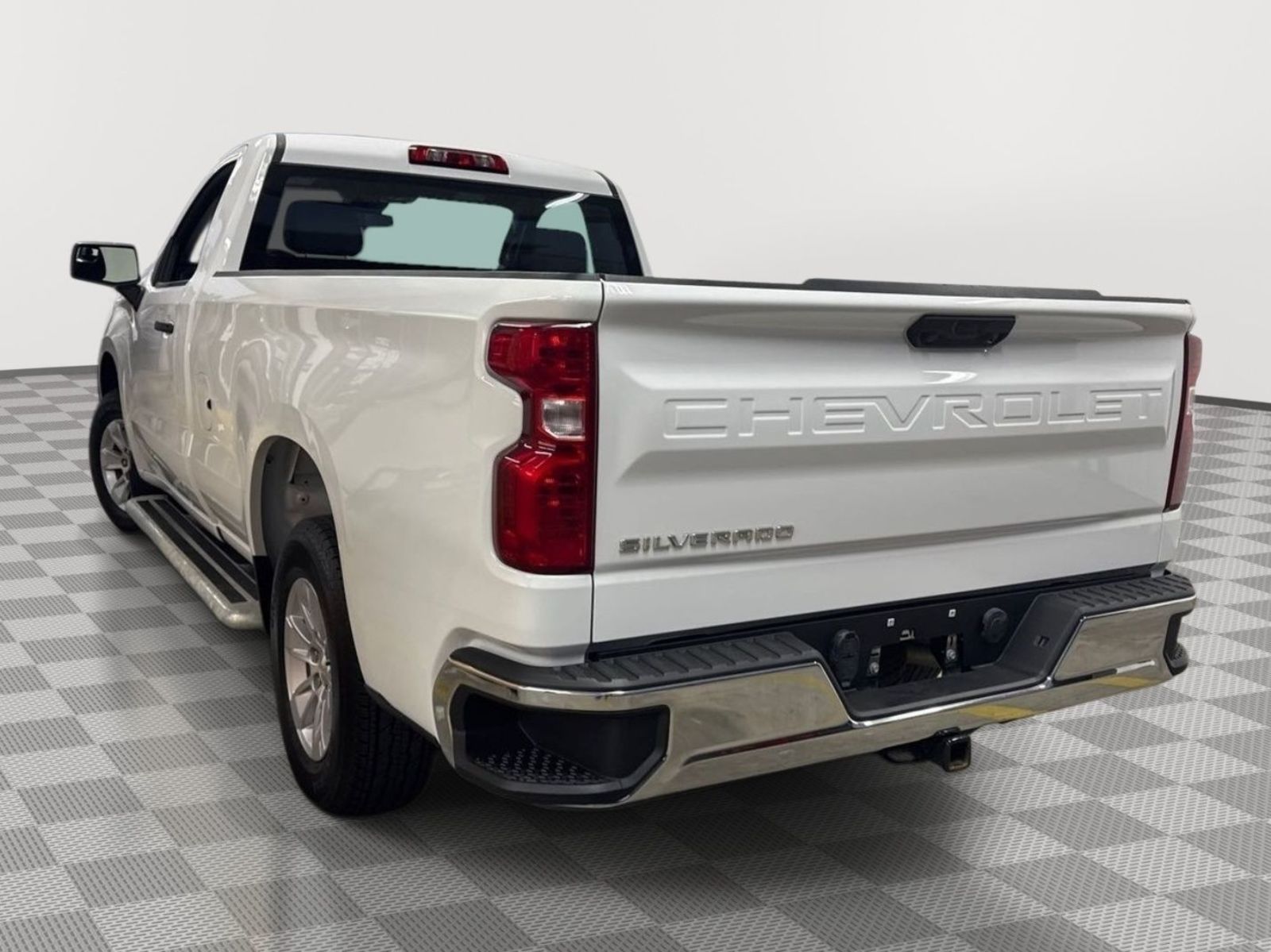 2025 Chevrolet Silverado 1500   RWD
