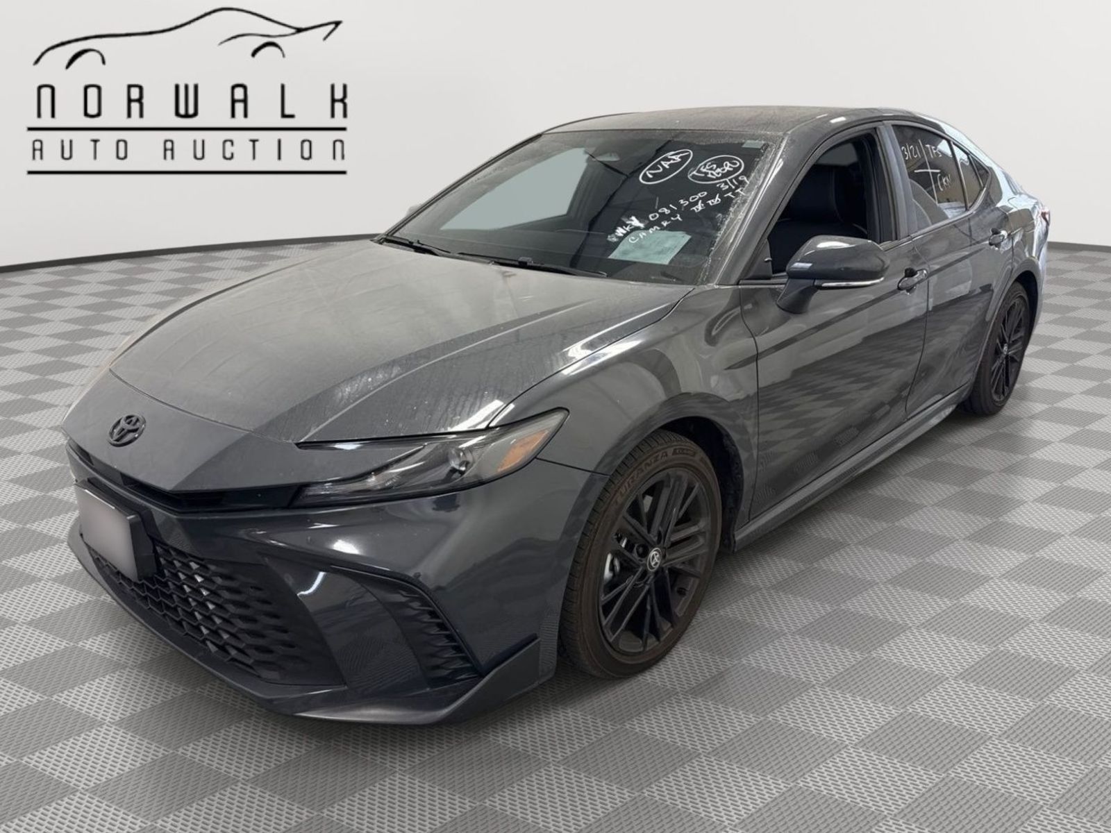 2025 Toyota Camry   FWD