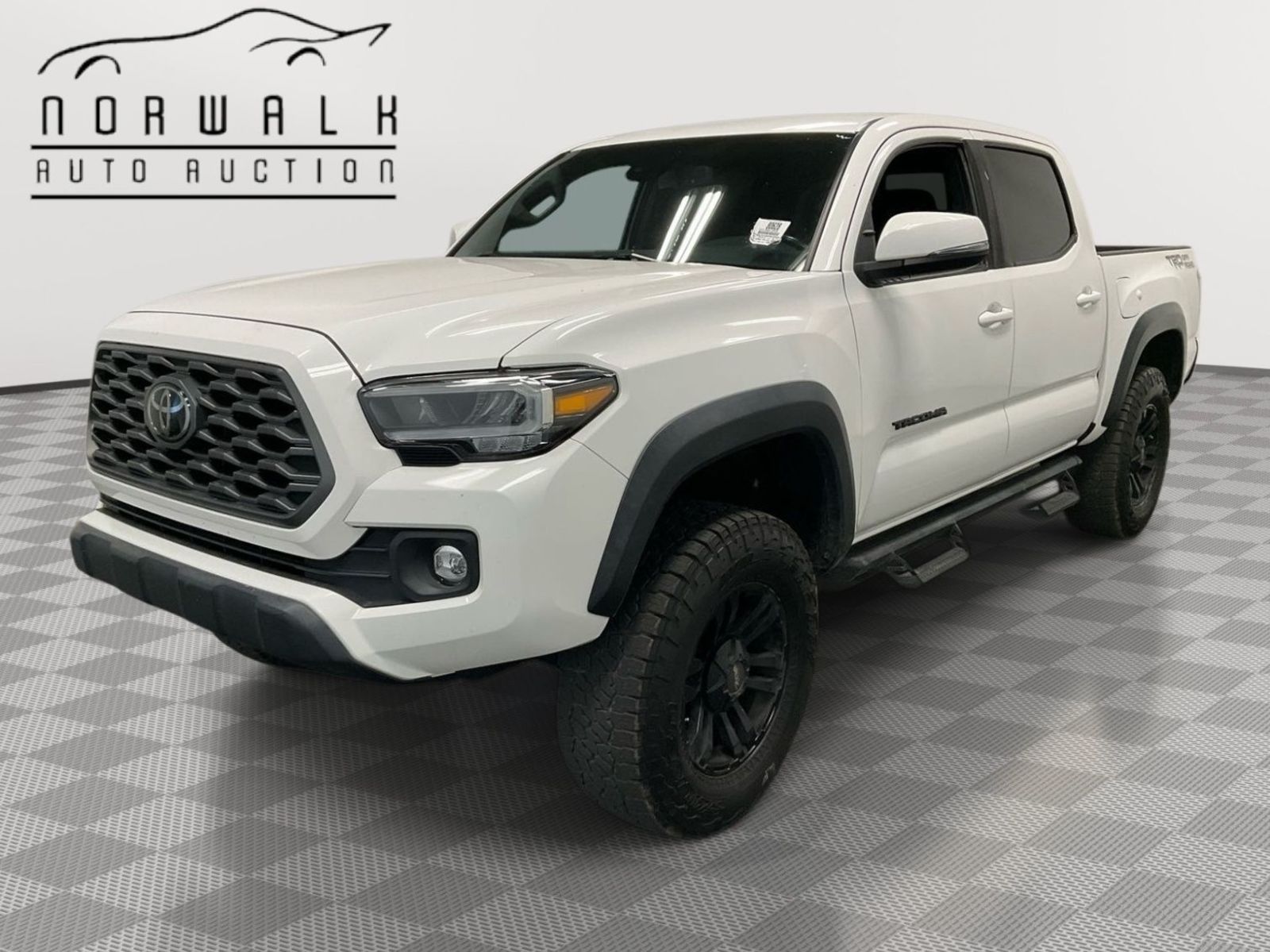 2023 Toyota Tacoma   RWD