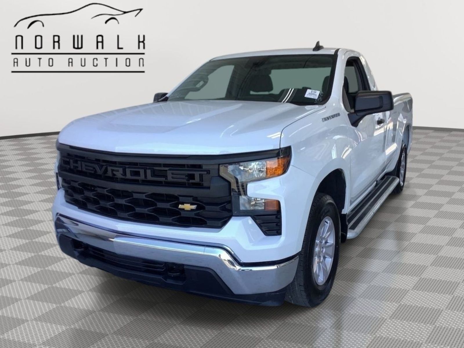 2025 Chevrolet Silverado 1500   RWD