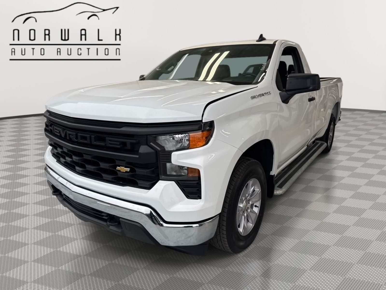 2025 Chevrolet Silverado 1500   RWD