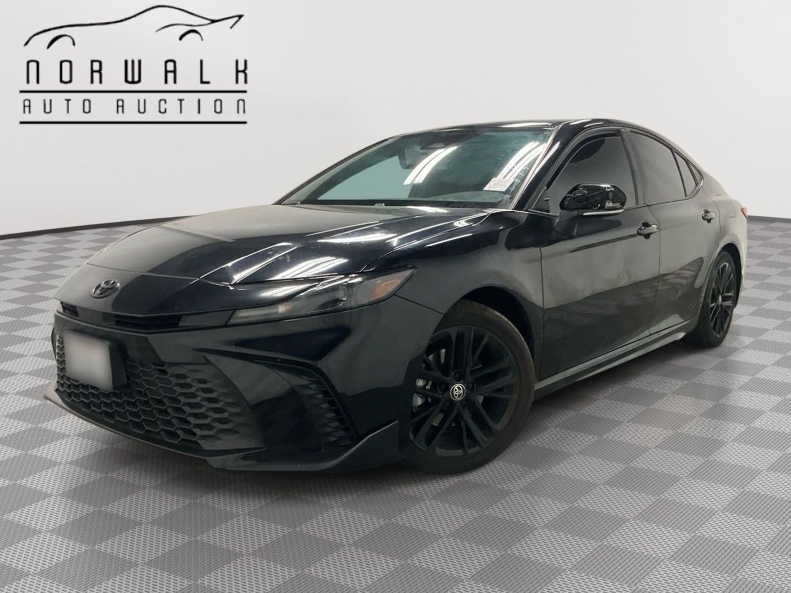 2025 Toyota Camry   FWD