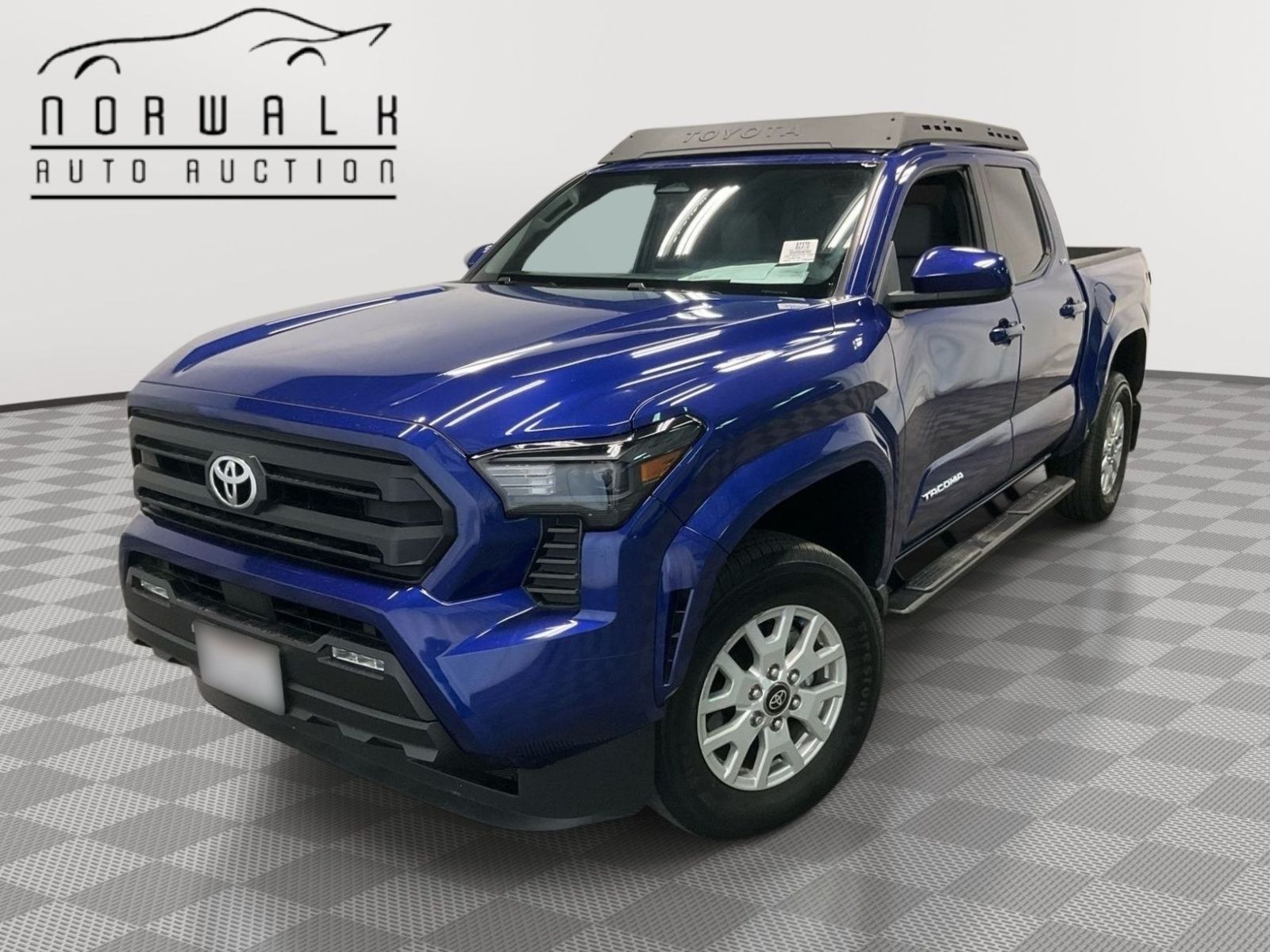 2025 Toyota Tacoma  SR5 AWD