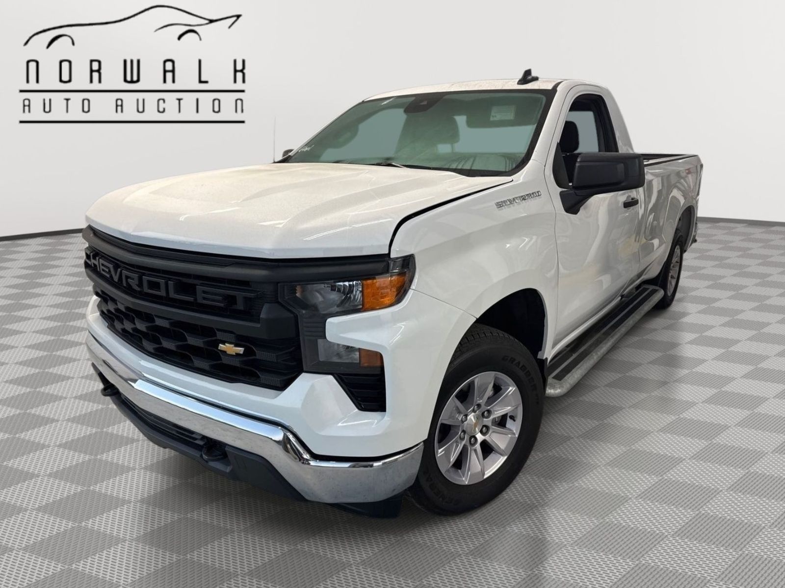 2025 Chevrolet Silverado 1500   RWD