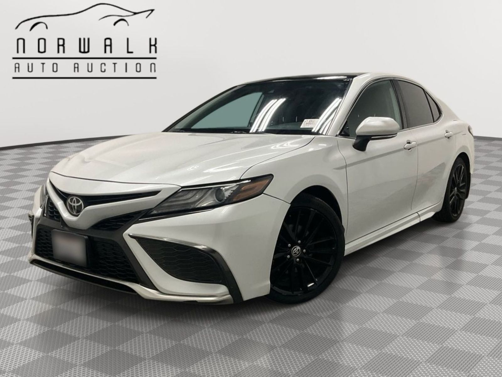2021 Toyota Camry  XSE FWD