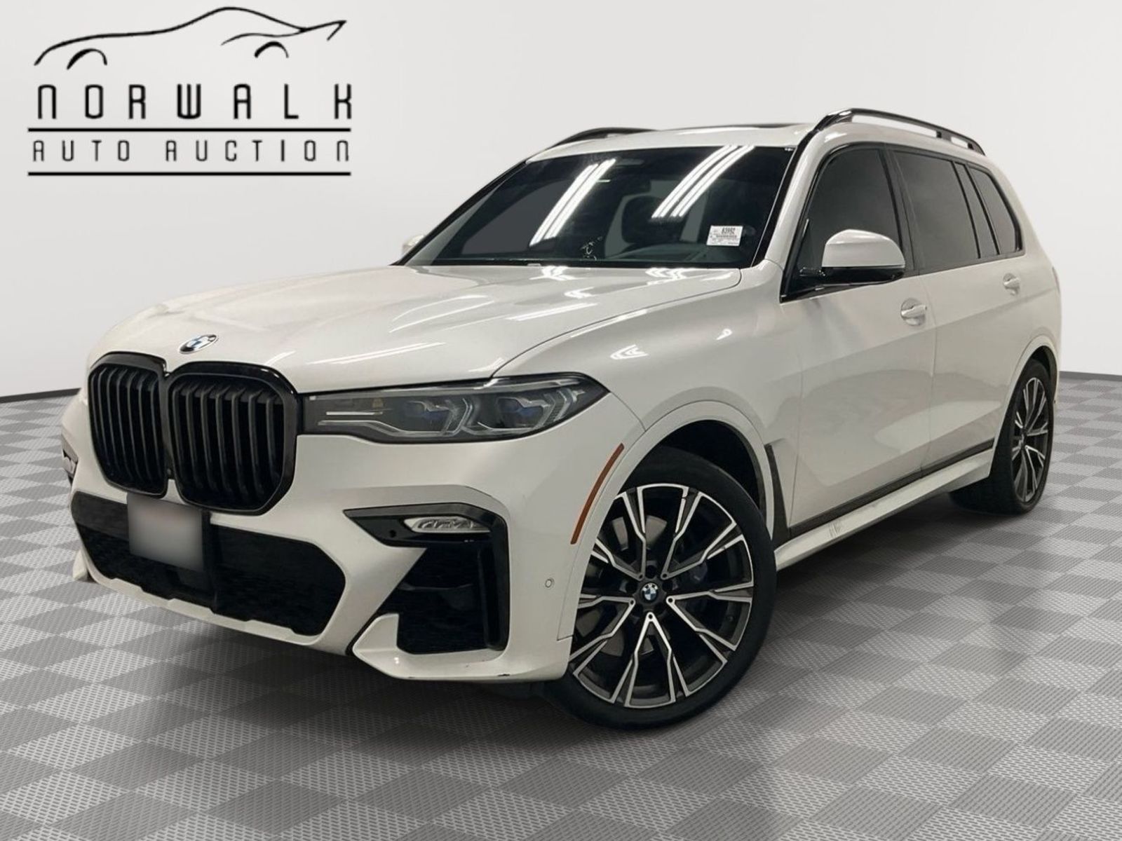 2021 BMW X7  M50i AWD