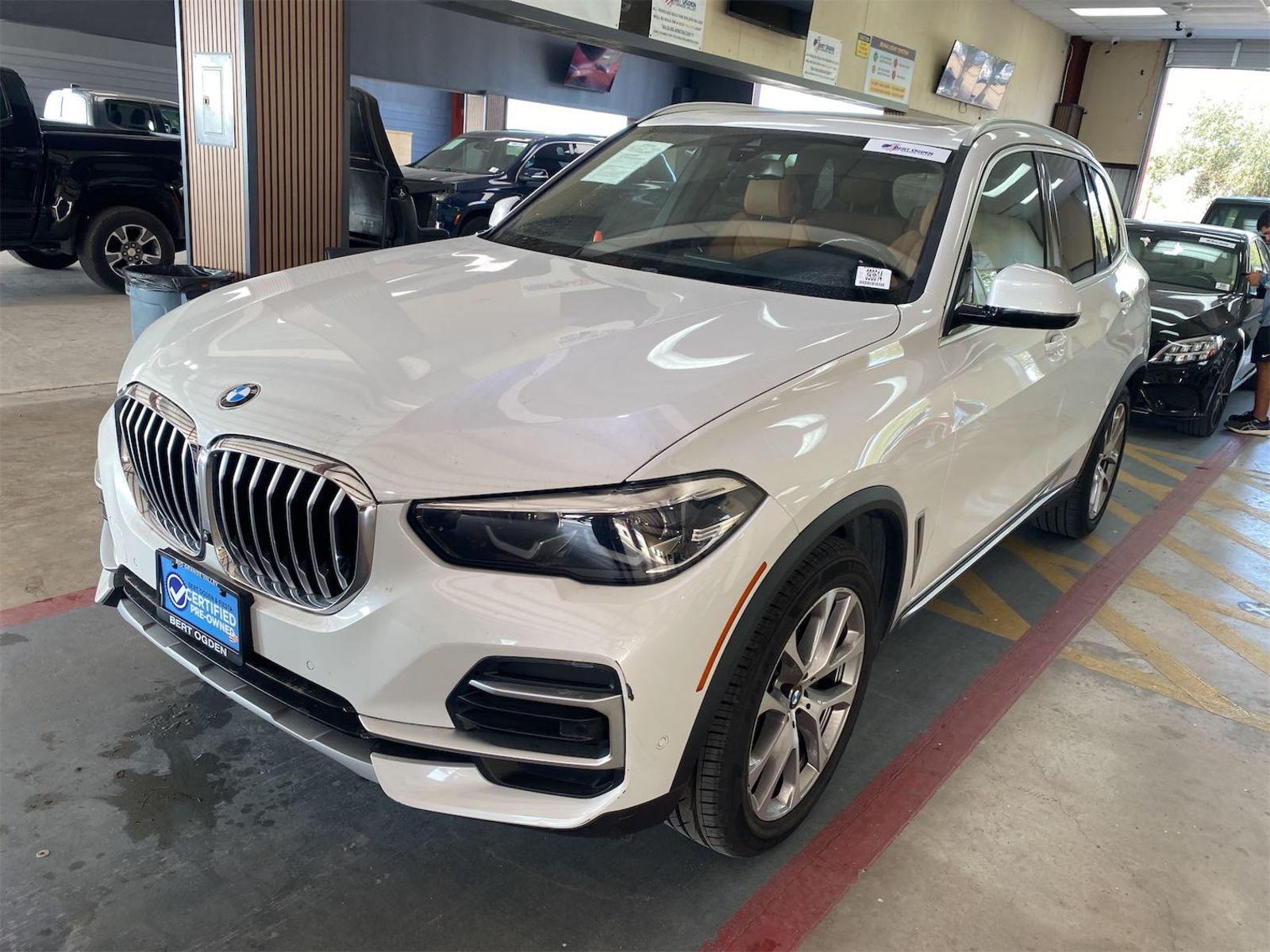 2023 BMW X5  sDrive40i RWD
