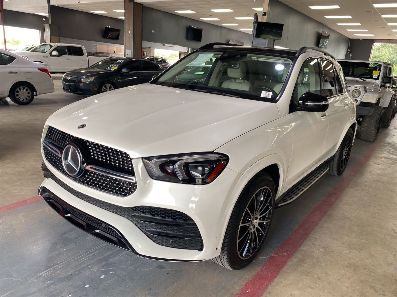 2021 Mercedes-Benz GLE   RWD