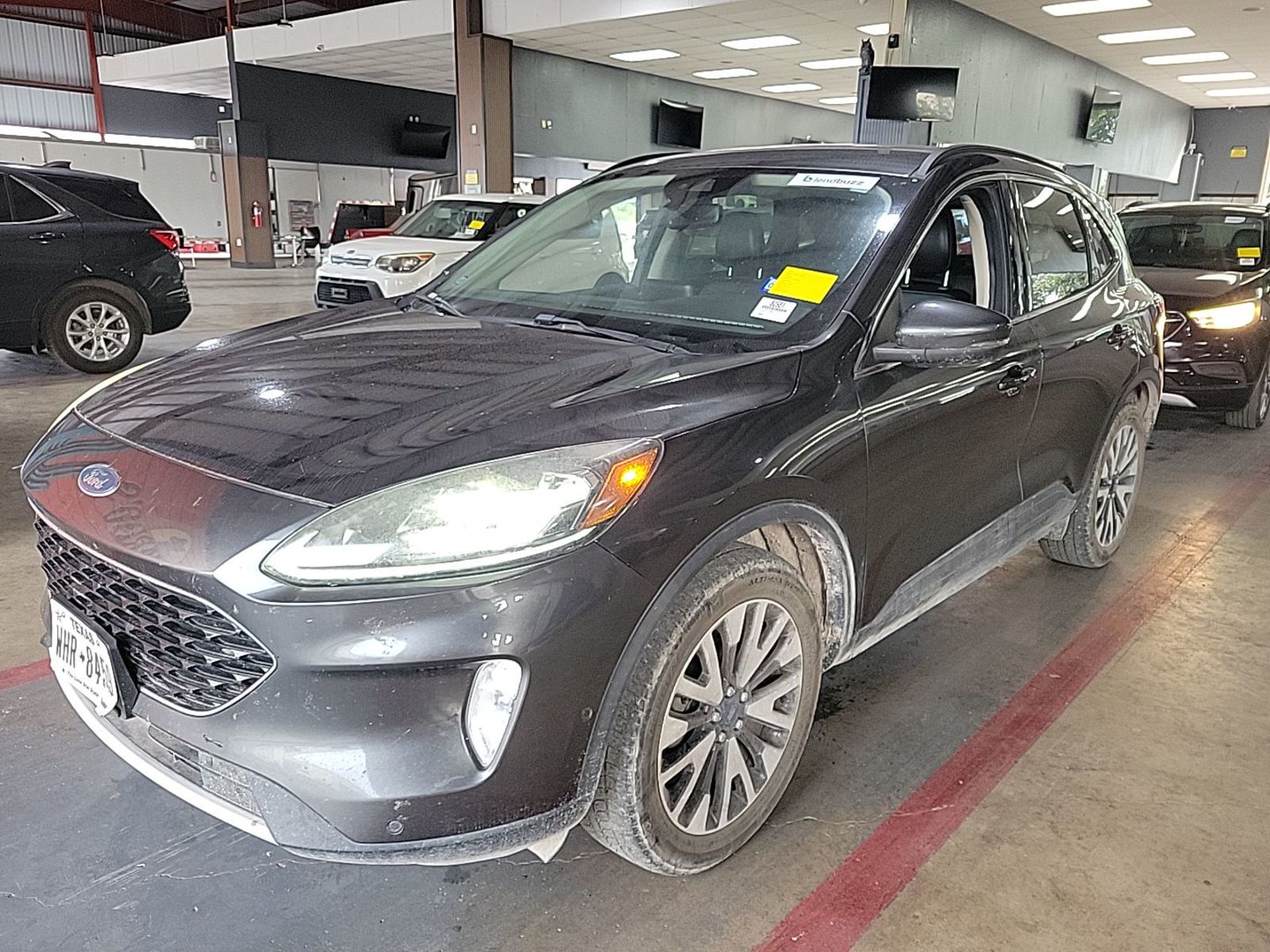 2020 Ford Escape  Titanium AWD