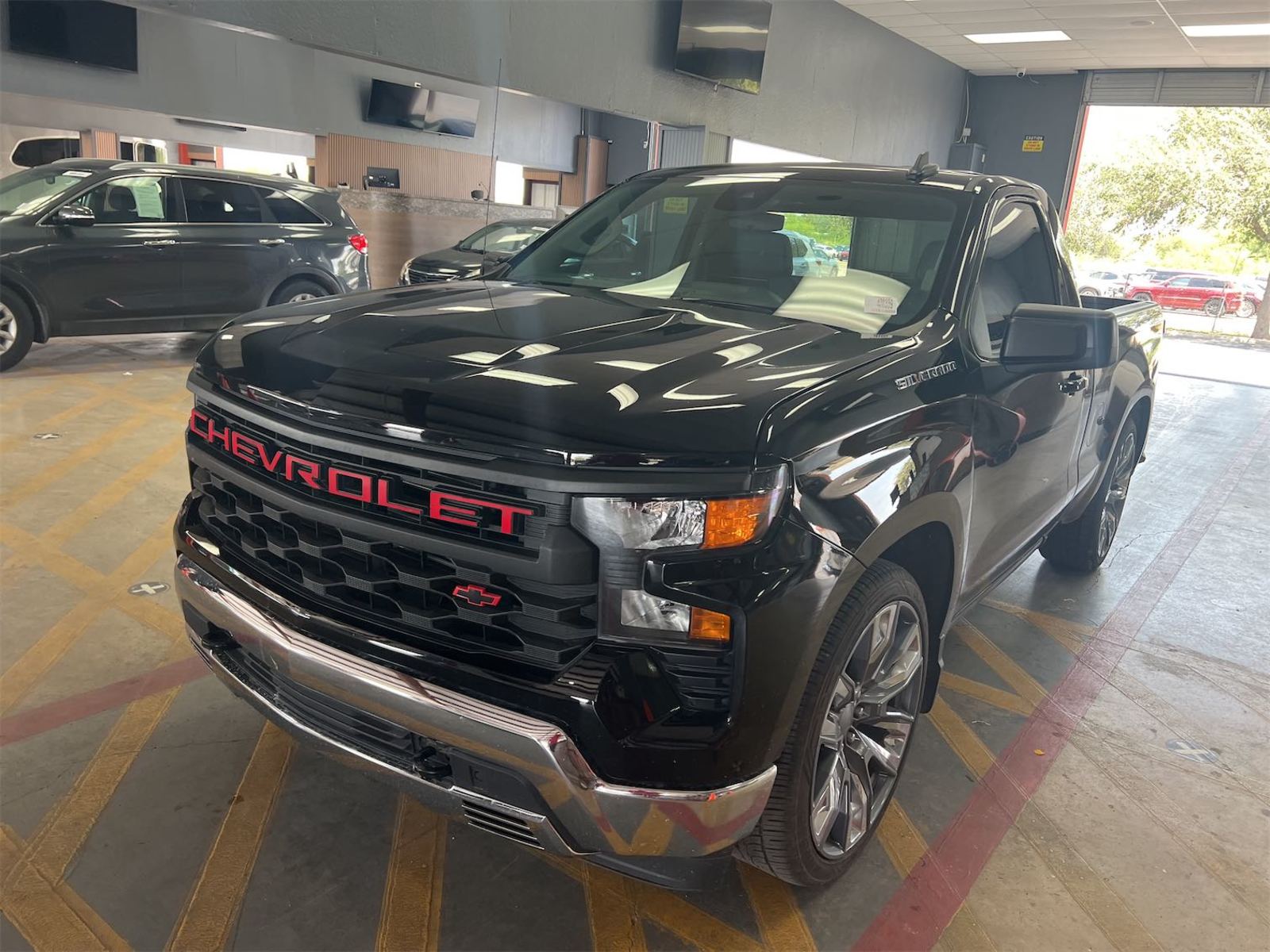 2025 Chevrolet Silverado 1500   RWD