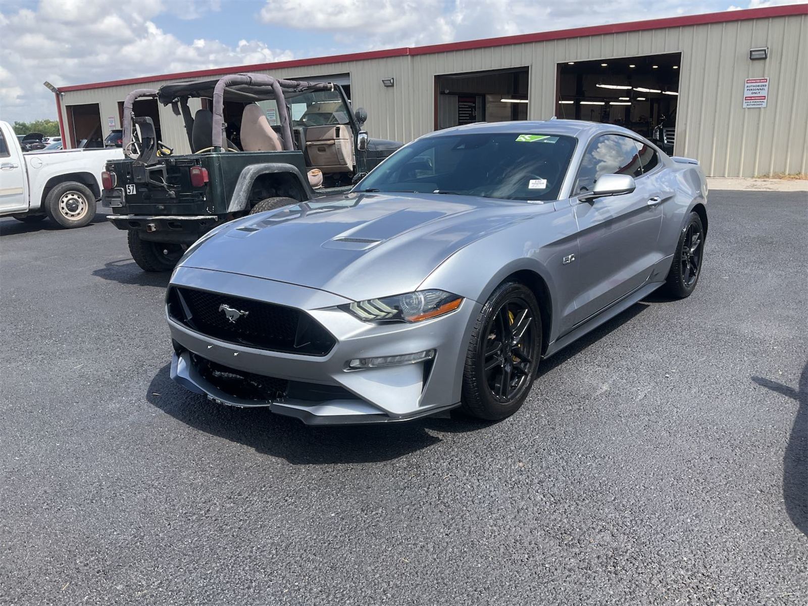 2022 Ford Mustang  GT RWD