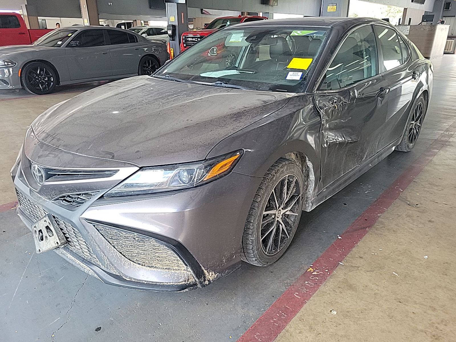 2023 Toyota Camry  SE FWD