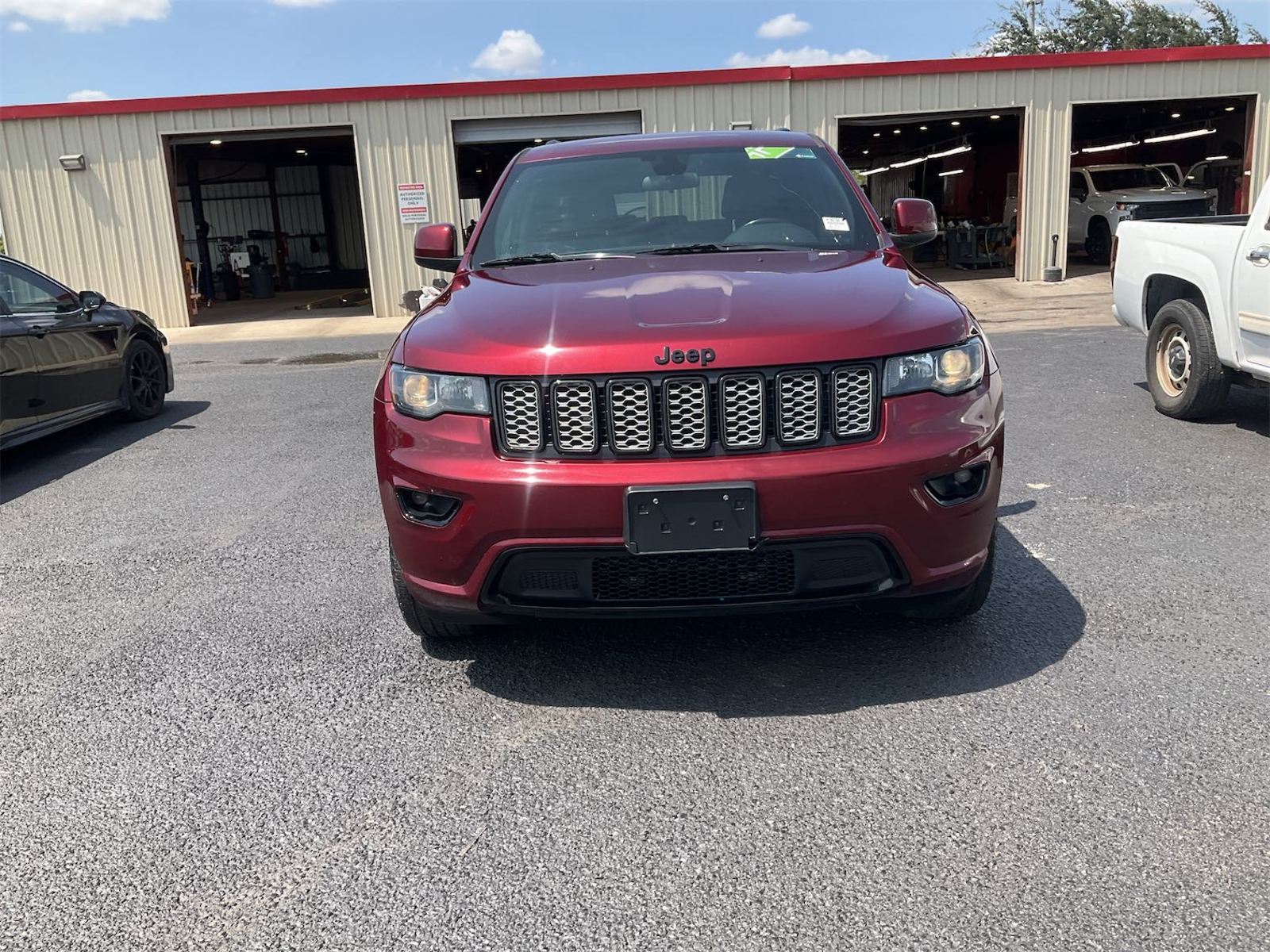2021 Jeep Grand Cherokee   RWD