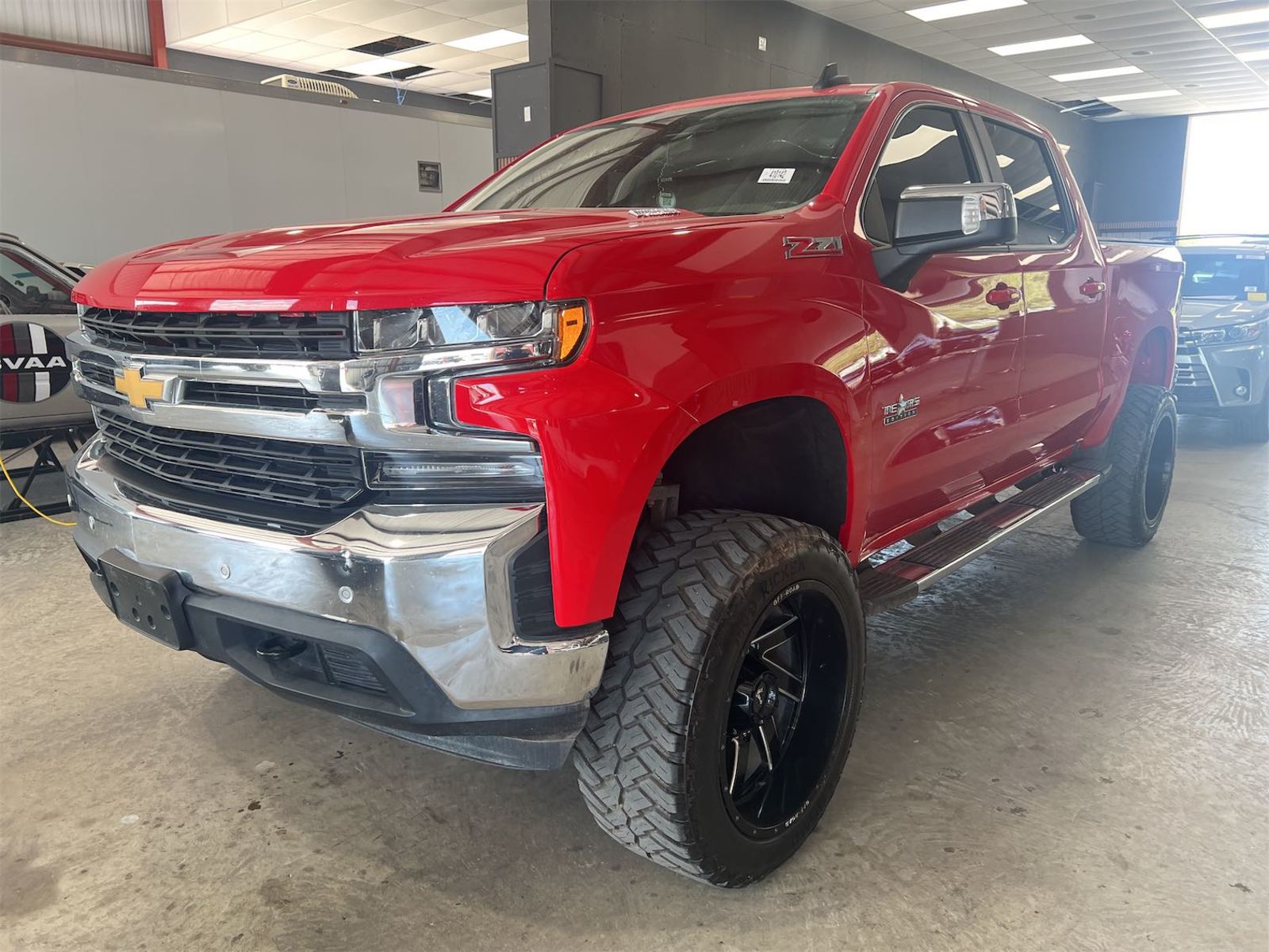 2021 Chevrolet Silverado 1500  LT AWD