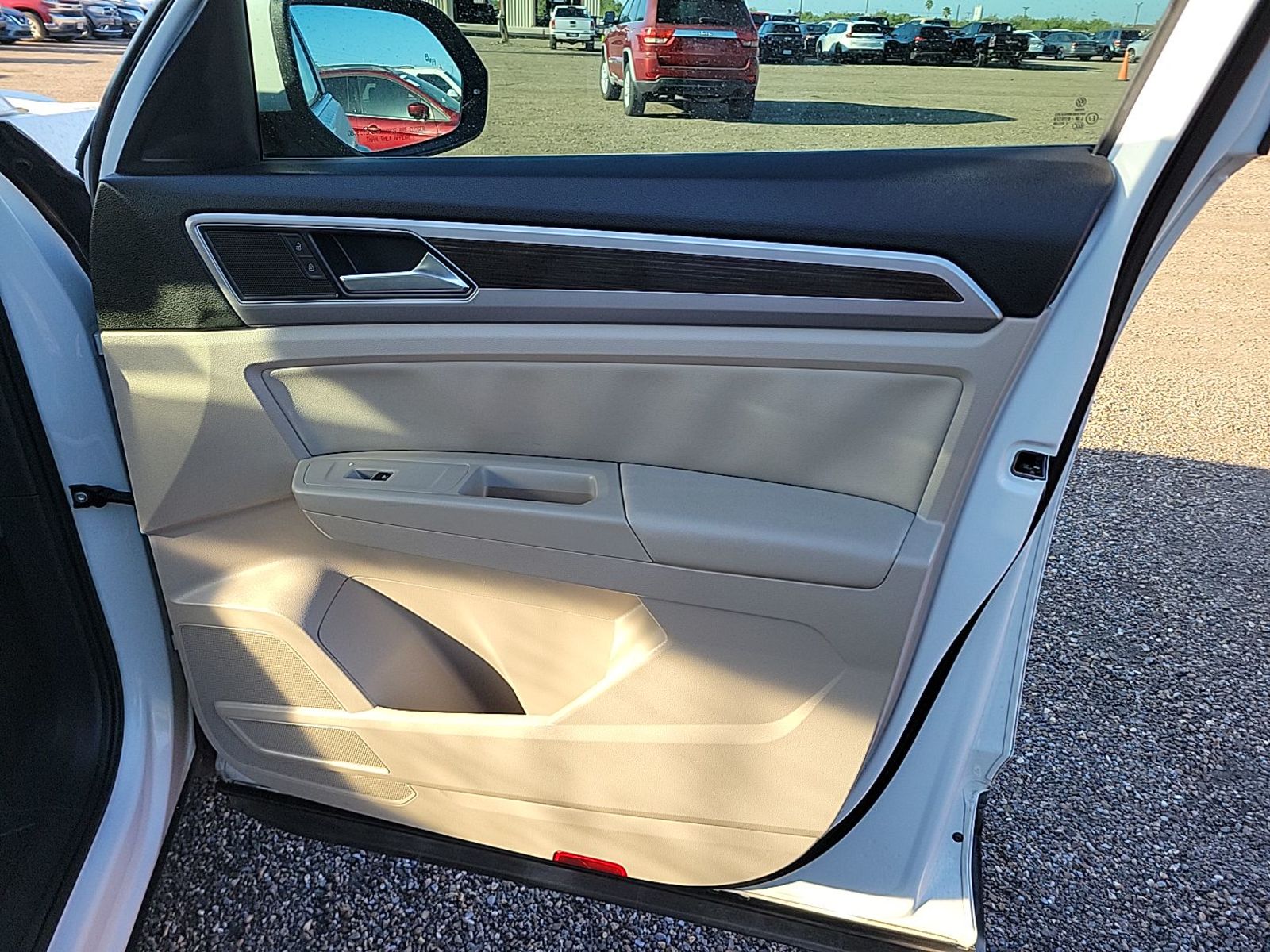 2019 Volkswagen Atlas   FWD