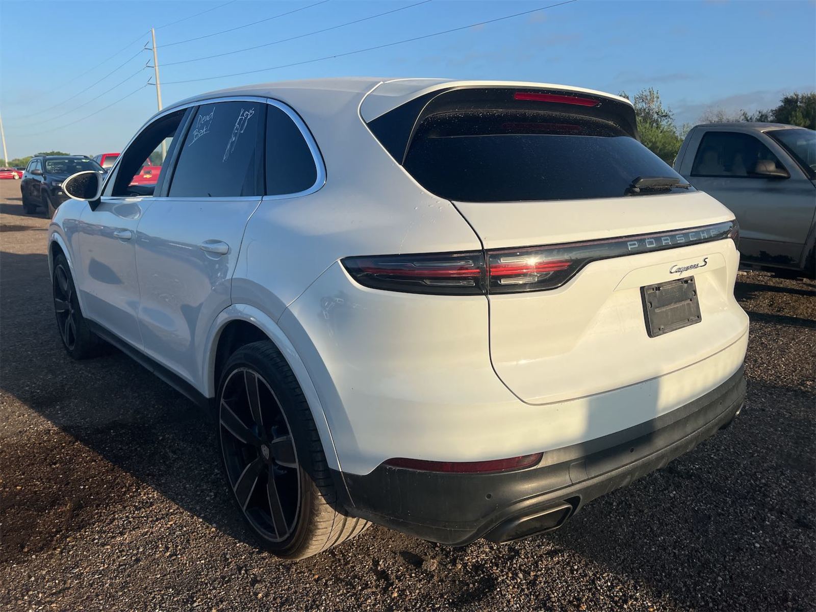 2019 Porsche cayenne  Base AWD